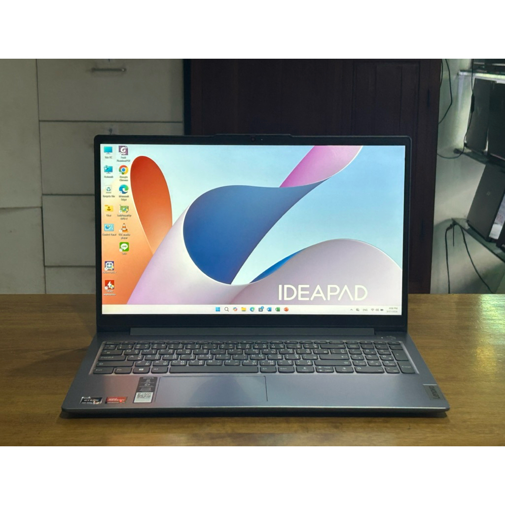 Lenovo Ideapad Slim3 15AMN8-82XQ00C1TA