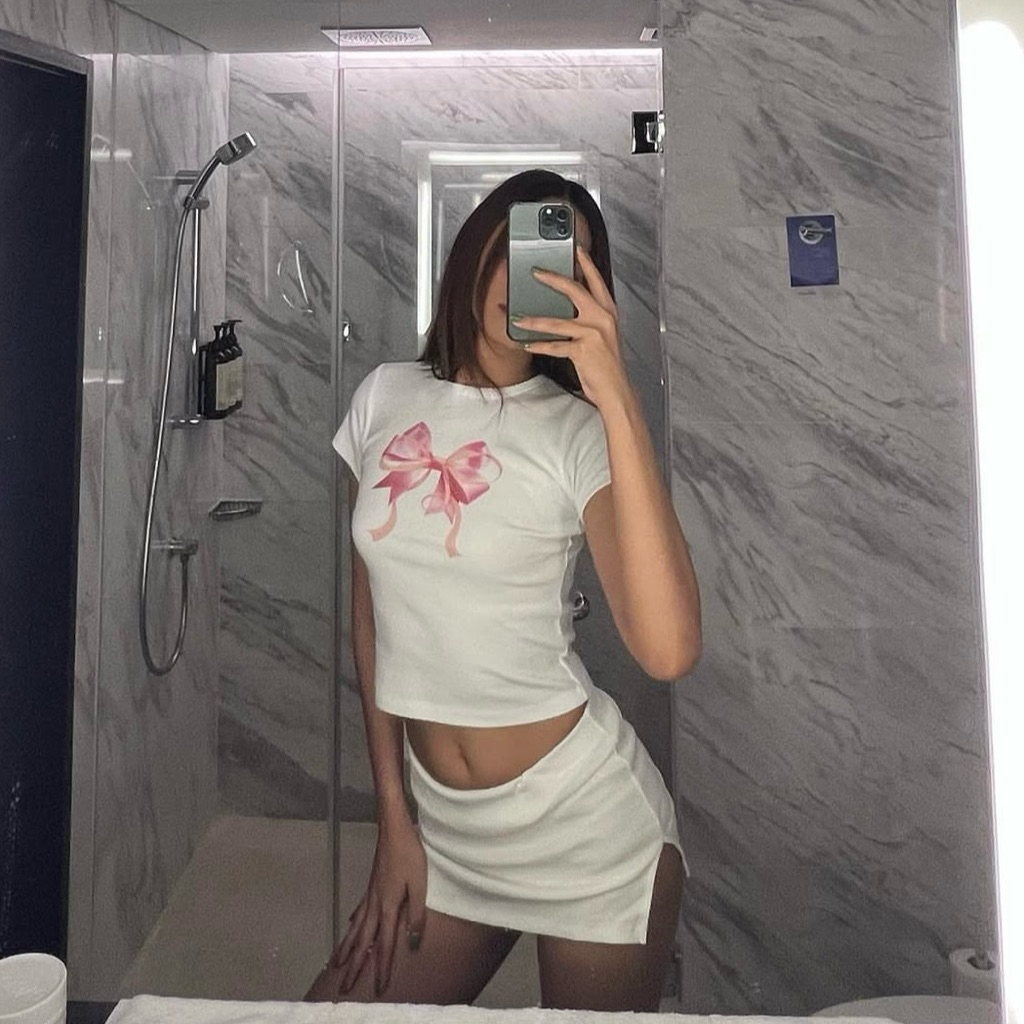 Women T-Shirts Style Y2K (Free-Size)