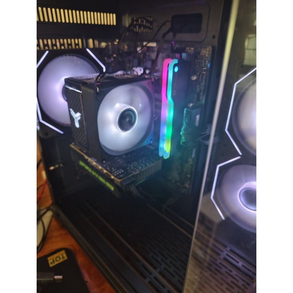 คอม i5 9400F 1660Super