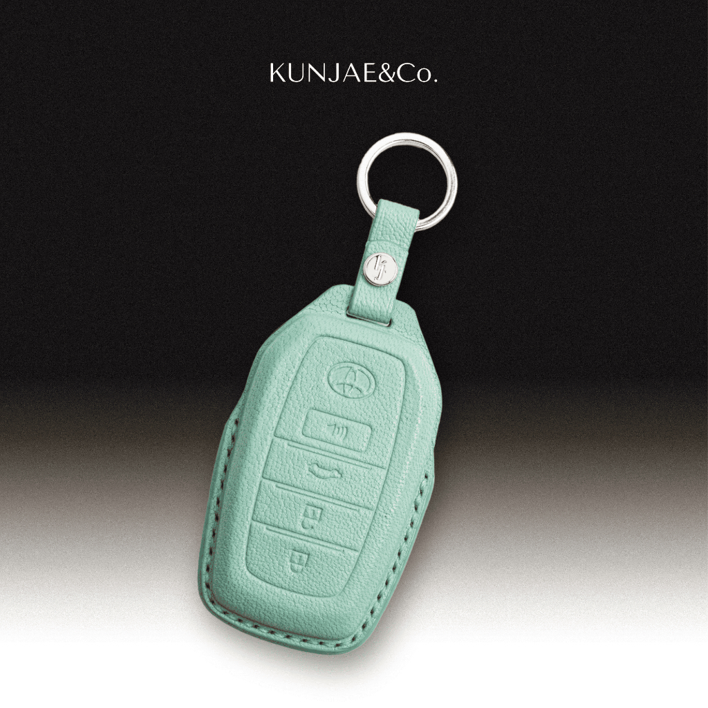 KUNJAE&Co. เคสกุญแจรถยนต์ TOYOTA หนังแพะ French Goat Leather (Handmade จัดส่งใน 7-10 วัน)