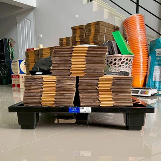 พาเลทพลาสติก แผ่นวางของ รับน้ำหนักได้ 100 กิโล พาเลทรองพื้น