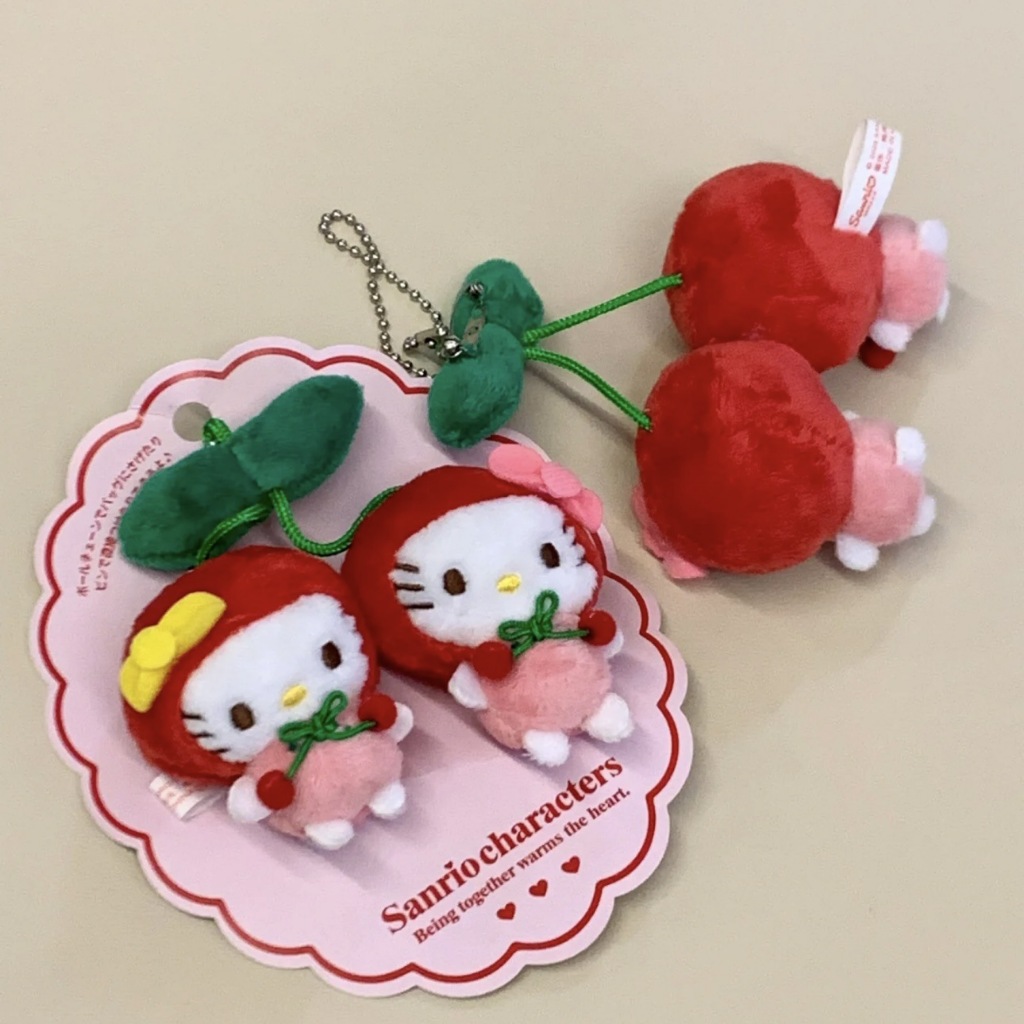(พร้อมส่ง🍒) Vintage Cherry Twins Kitty พวงกุญแจเชอร์รี่คิตตี้ งานน่ารักมาก