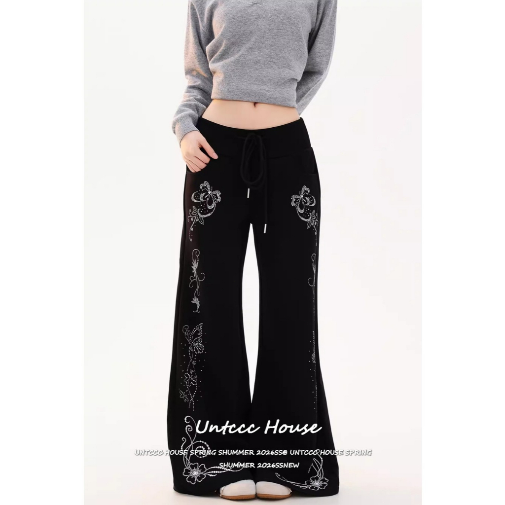 [Butterfly-shaped rhinestones, casual pants]สตรีทลมเกาหลีรุ่นวินเทจผู้หญิงเทรนด์สะท้อนแสงฮอร์นกางเกงลำลอง