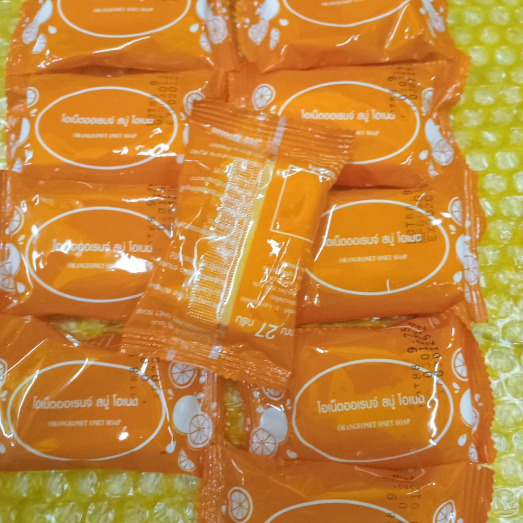onet orange c&e soap 27g สบู่ ส้ม โอเน็ต วิตามินซีแอนด์อี หอม สิว ฝ้า ผื่นคัน