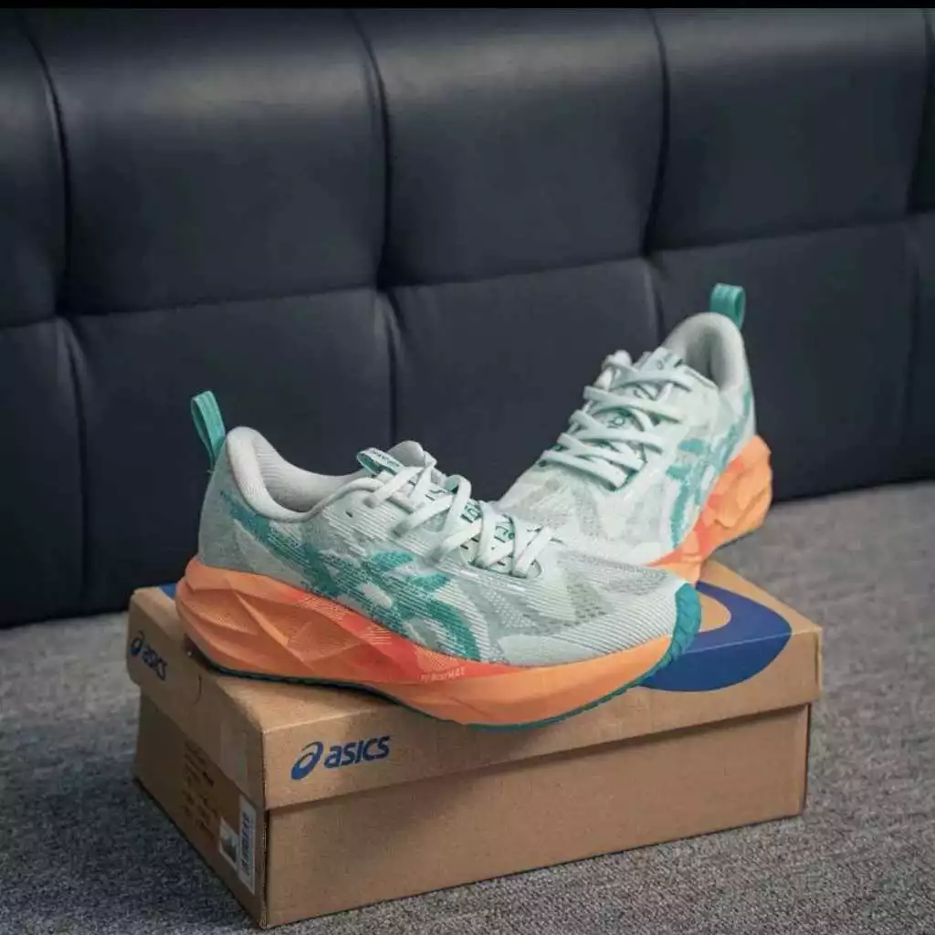 【🔥ของแท้100%✅】ASICS Novablast 5 🏃 จัดส่งไว น้ำหนักเบา ทนทานสุดๆ รองเท้าผู้ชาย รองเท้าวิ่ง thumbnail 10