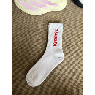 ถุงเท้า Sunsea socks cotton 100% ( หากกดมาเป็นของแถม อาจจะได้ไม่ตรงตัวเลือก หากสินค้าหมดร้านจะเป็นคนเลือกให้)