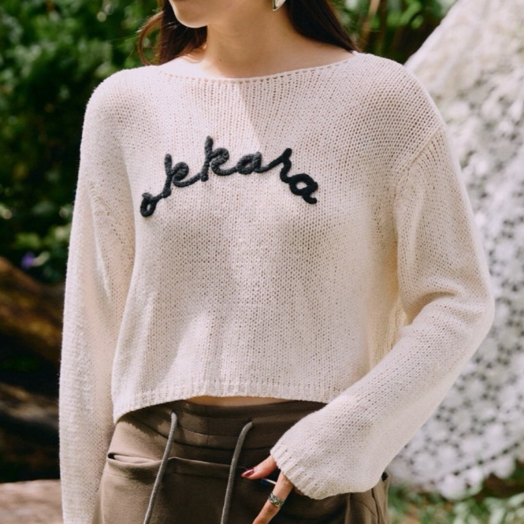 Akkara Studio - AKKARA loop เสื้อไหมพรมแขนยาว