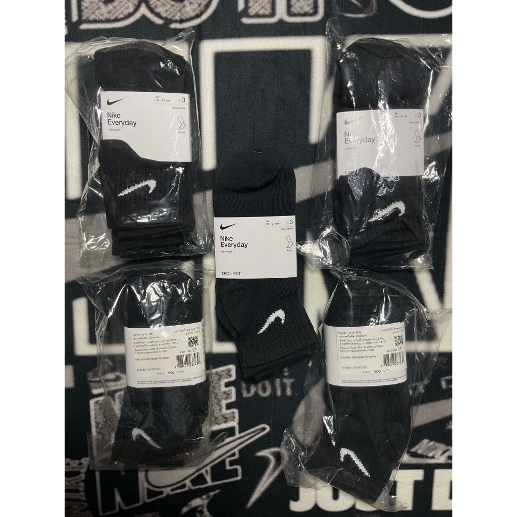 ถุงเท้า Nike Everyday Lightweight Ankle - Black/White สีดำ/สีขาว หุ้มข้อ มือ 1 ป้ายไทย แท้💯