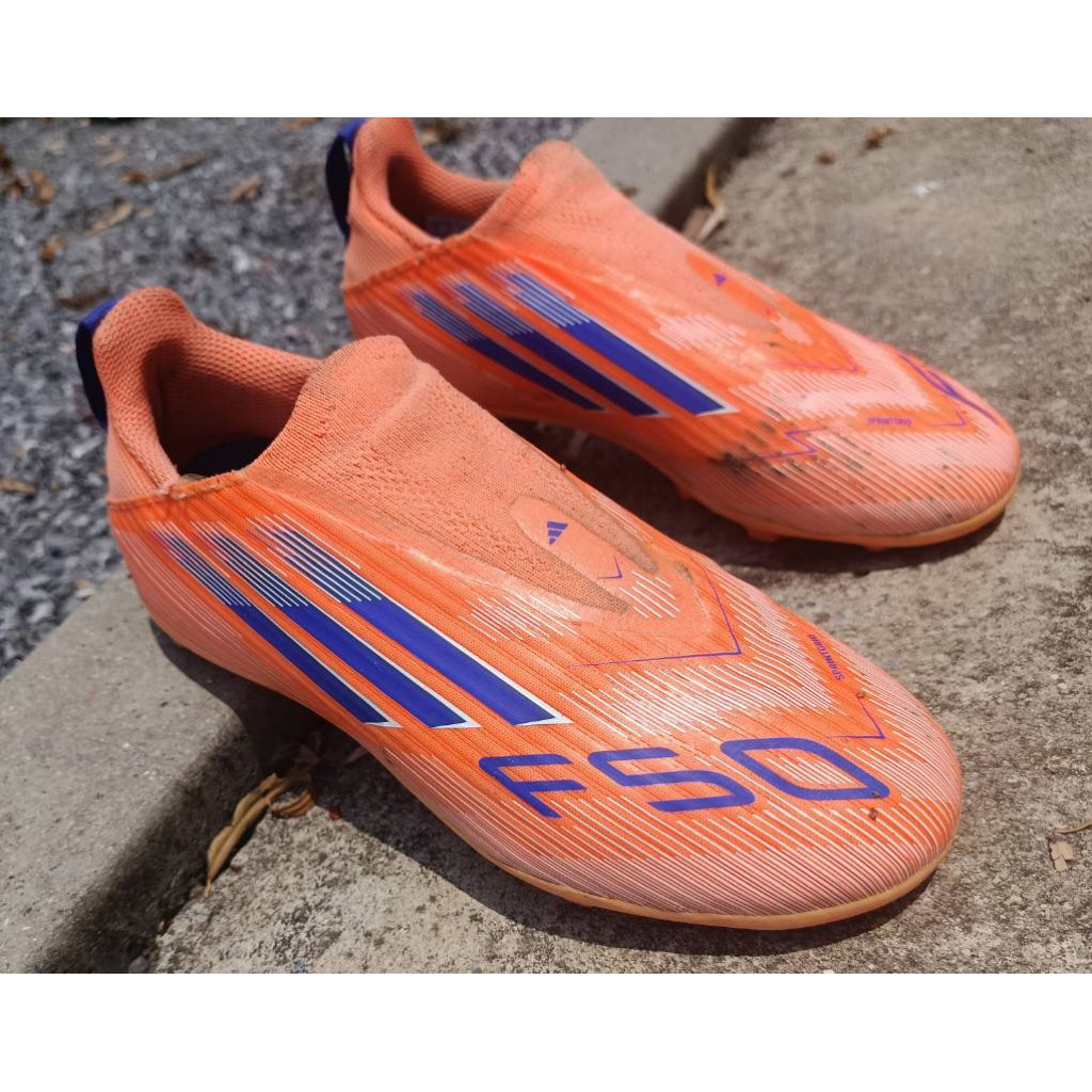 ของแท้💯%รองเท้าฟุตบอลสตั้ดเด็ก มือ2 Adidas F50 League LL FG/MG J สี 🟠⚪ Size 205 J /33 1/2 F/ 2 US สภ