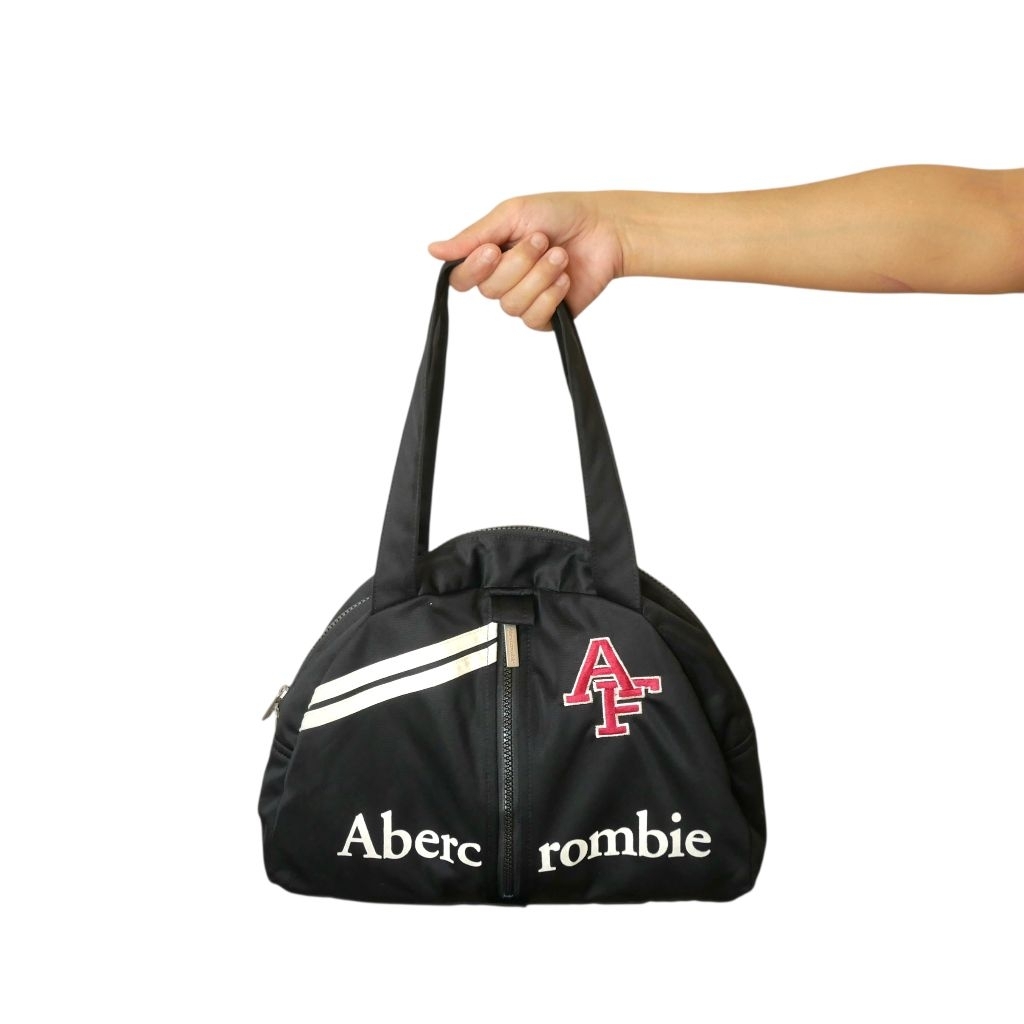 กระเป๋า Abercrombie Y2K