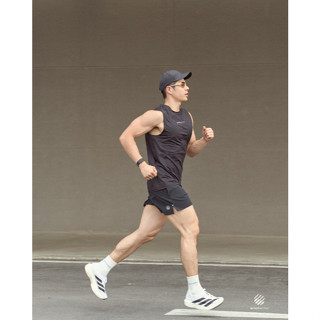 MEN MOVING SHORTS 2.0 (4.5