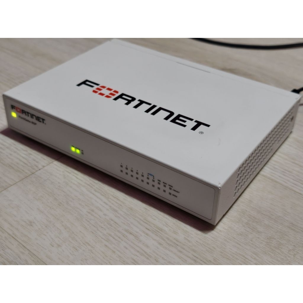 [มือสอง] Fortinet Fortigate 60F หมดประกันแล้ว สภาพดีมาก พร้อมอะแดปเตอร์