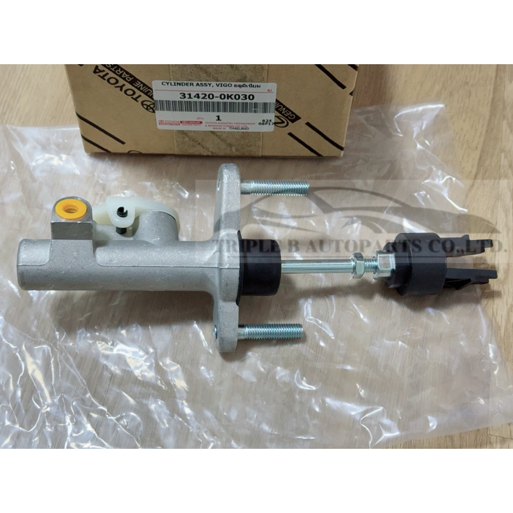 แม่ปั้มครัชบน TOYOTA Hilux VIGO วีโก้ ปี2008-14 ขนาด 5/8 กระบอกมิเนียม สินค้าตรงปก รหัส 31420-0K030