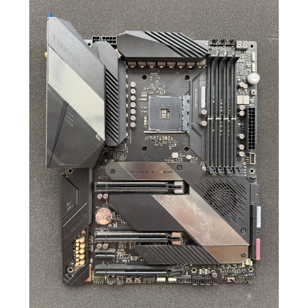 MAINBOARD (เมนบอร์ด) AM4 ASUS ROG CROSSHAIR VIII HERO (WI-FI) มือสอง