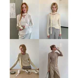 INBYIN - เสื้อแขนยาวเฮนลี่สคาร์ฟเย็บติด LUMI SCARF TOP - D79…