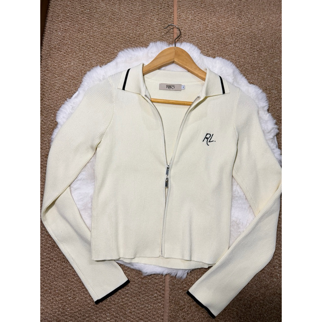 เสื้อRiley.apparel - Berlin Cardigan
