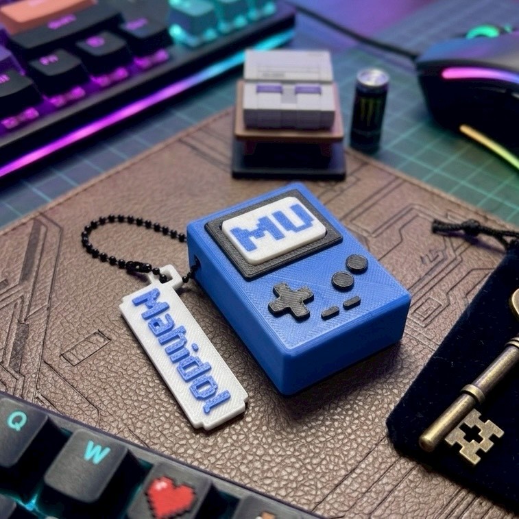 พวงกุญแจ Game Boy พร้อม Swich เสียงคลิกกดเพลิน พวงกุญแจ MU Clicker Keychain
