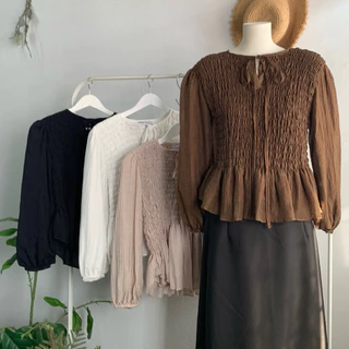 Loafy ruffle top ˖ ࣪(polka dot+3สีใหม่) ౨ৎ -สม็อคช่วงตัวด้านหน้า และหลัง -หายห่วงเรื่องความบาง มาพร้อมซับในทั้งตัว