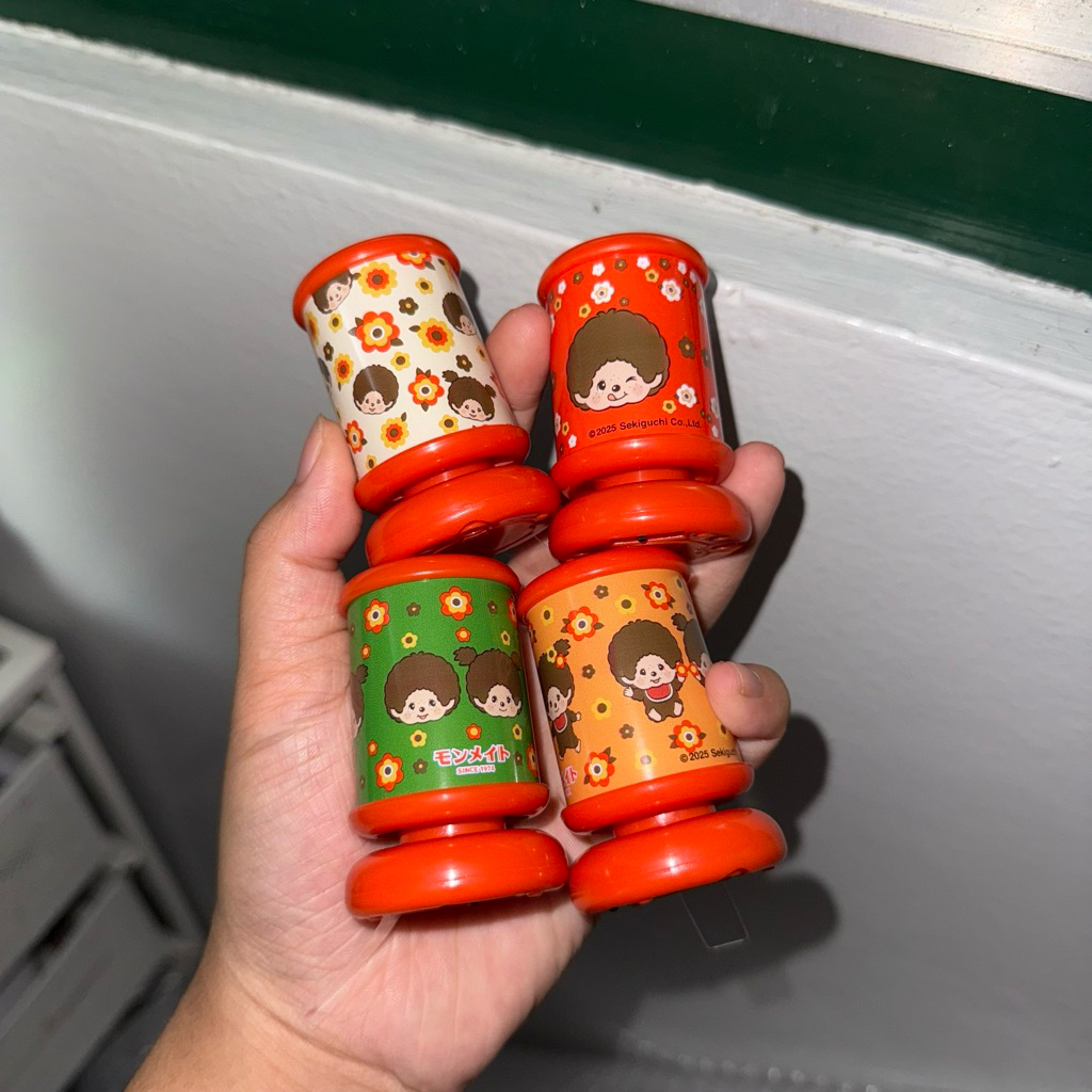 (ภาพถ่ายจากสินค้าจริง) กาชาโคมไฟ monchhichi🏮ขนาด 38x58x38 mm