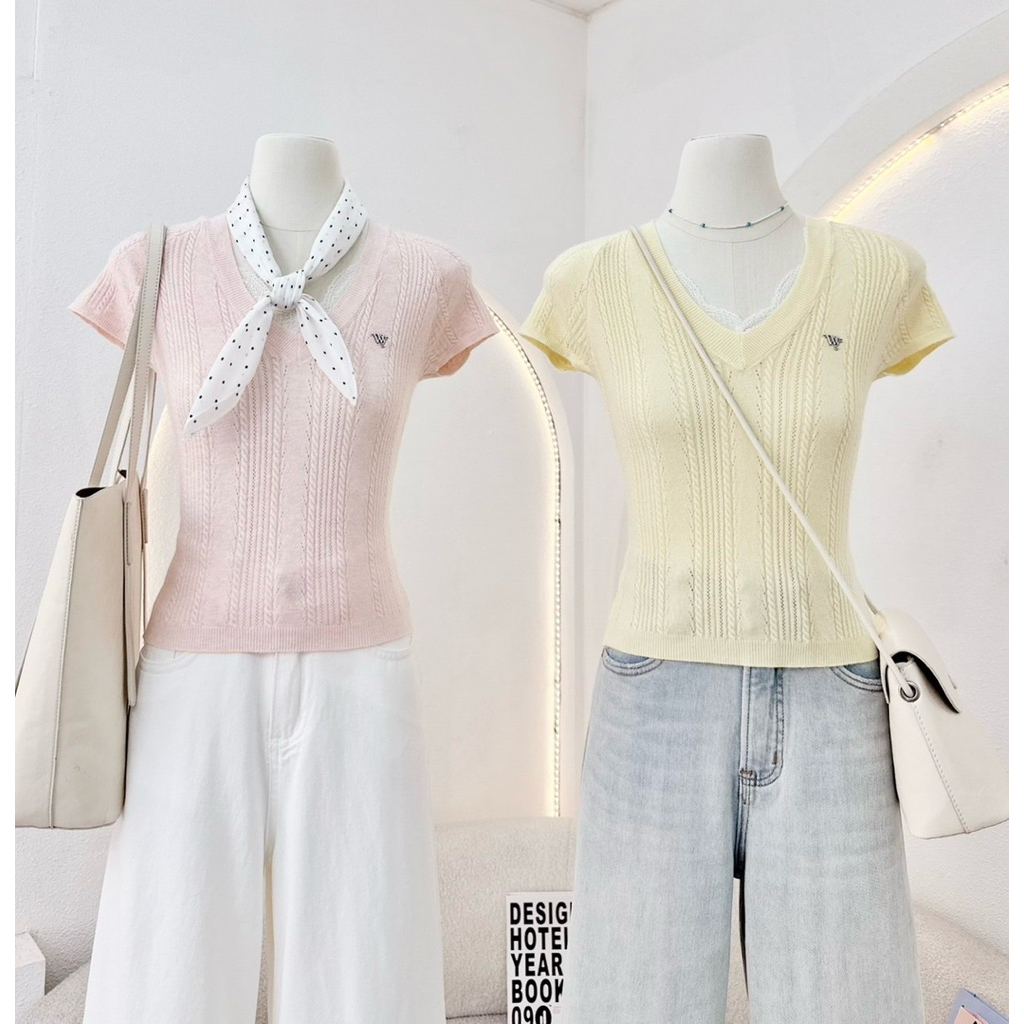 WA YA เสื้อคอวีแต่งอกลูกไม้
