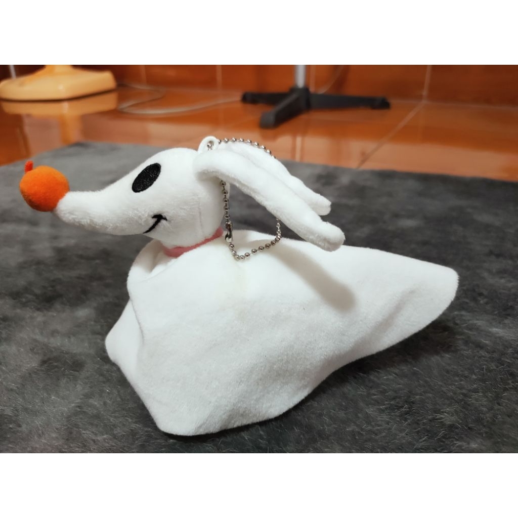 ตุ๊กตาหมา Zero จากเรื่อง The Nightmare Before Christmas แบบเกาะไหล่