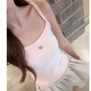 BABEJUB.X l LANA TOP เสื้อสายเดี่ยว ดีเทลอะไหล่โลโก้แบรนด์ ผ…