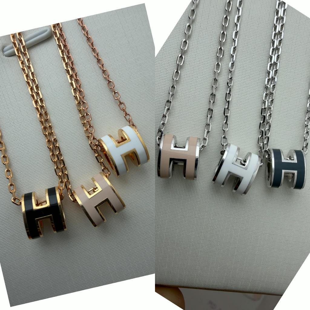 พร้อมส่ง สร้อยคออักษร ไซส์เล็ก งานพรีเมี่ยม ขอบโรสและขอบเงิน มารูนเงิน มารูนโรส เทาเข้มอมเขียว