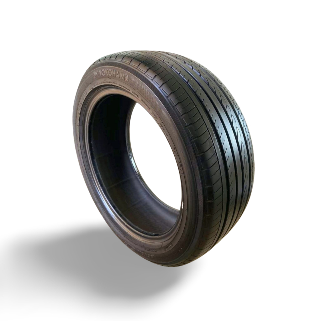 215/50R17 YOKOHAMA ADVAN DB decibel [ DOT 4621 ] ยางใช้แล้ว