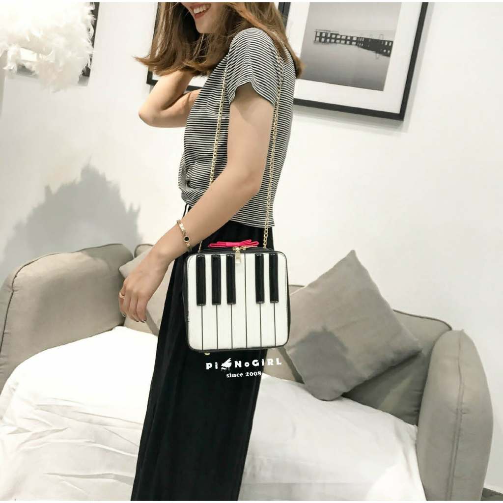 *Defect Sale สินค้ามีตำหนิเล็กน้อย ลดราคาพิเศษ* กระเป๋าเปียโนโบว์ชมพู น่ารักมากกกก