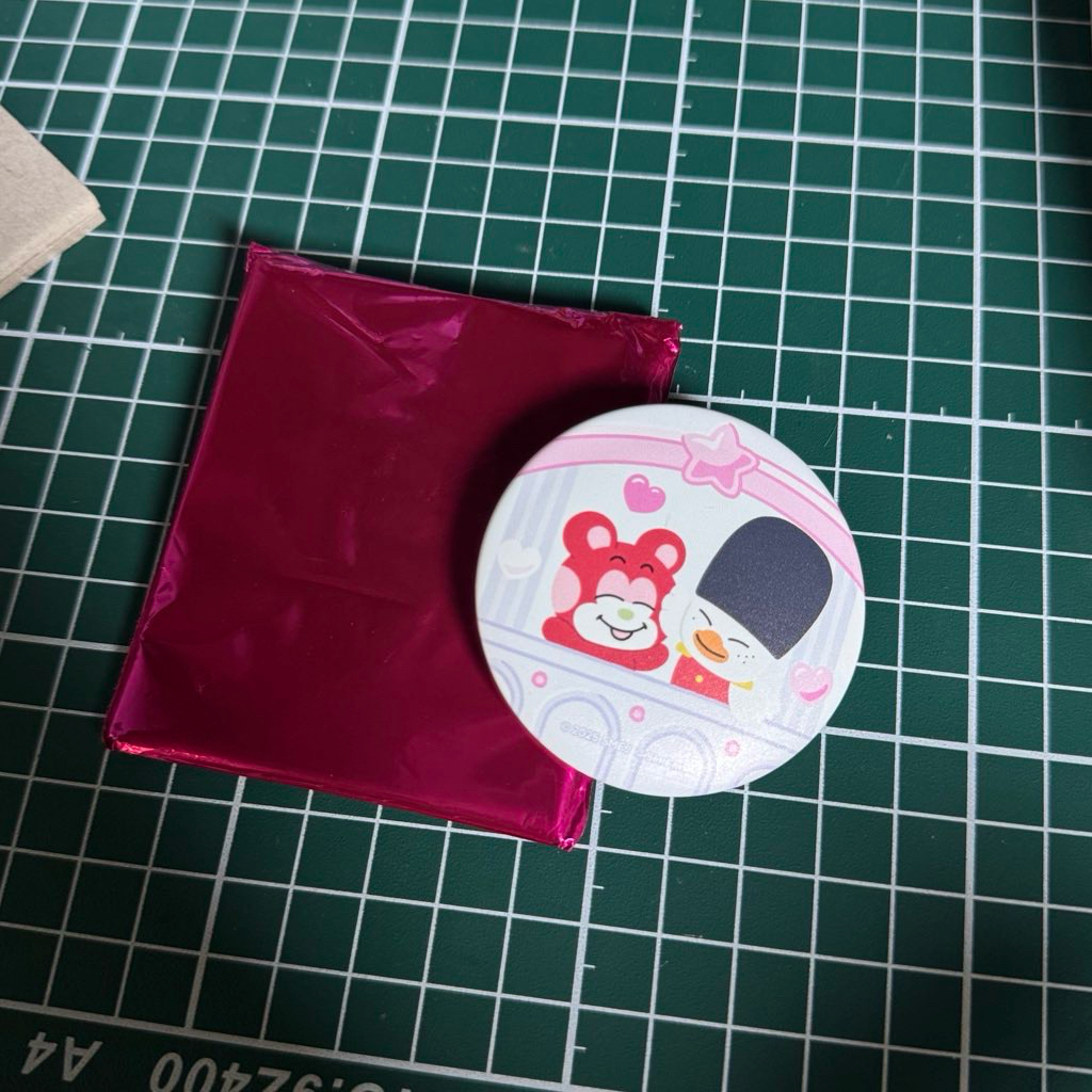 riize park cafe - pin badge เข็มกลัด โชทาโร่ โซฮี