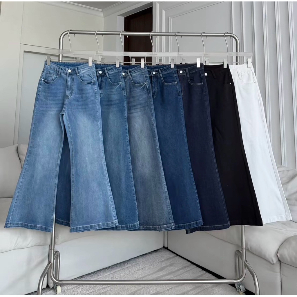 PTJ30331 Andy Basic Flared Jeans สีครามดิบ กางเกงยีนส์เอวสูงกระกระบอกปลายขาม้า PROMTHONG