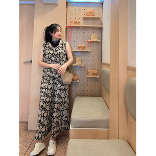 จั๊มสูทขายาวแขนกุดคอเหลี่ยมผ้าคอตตอนอินเดีย