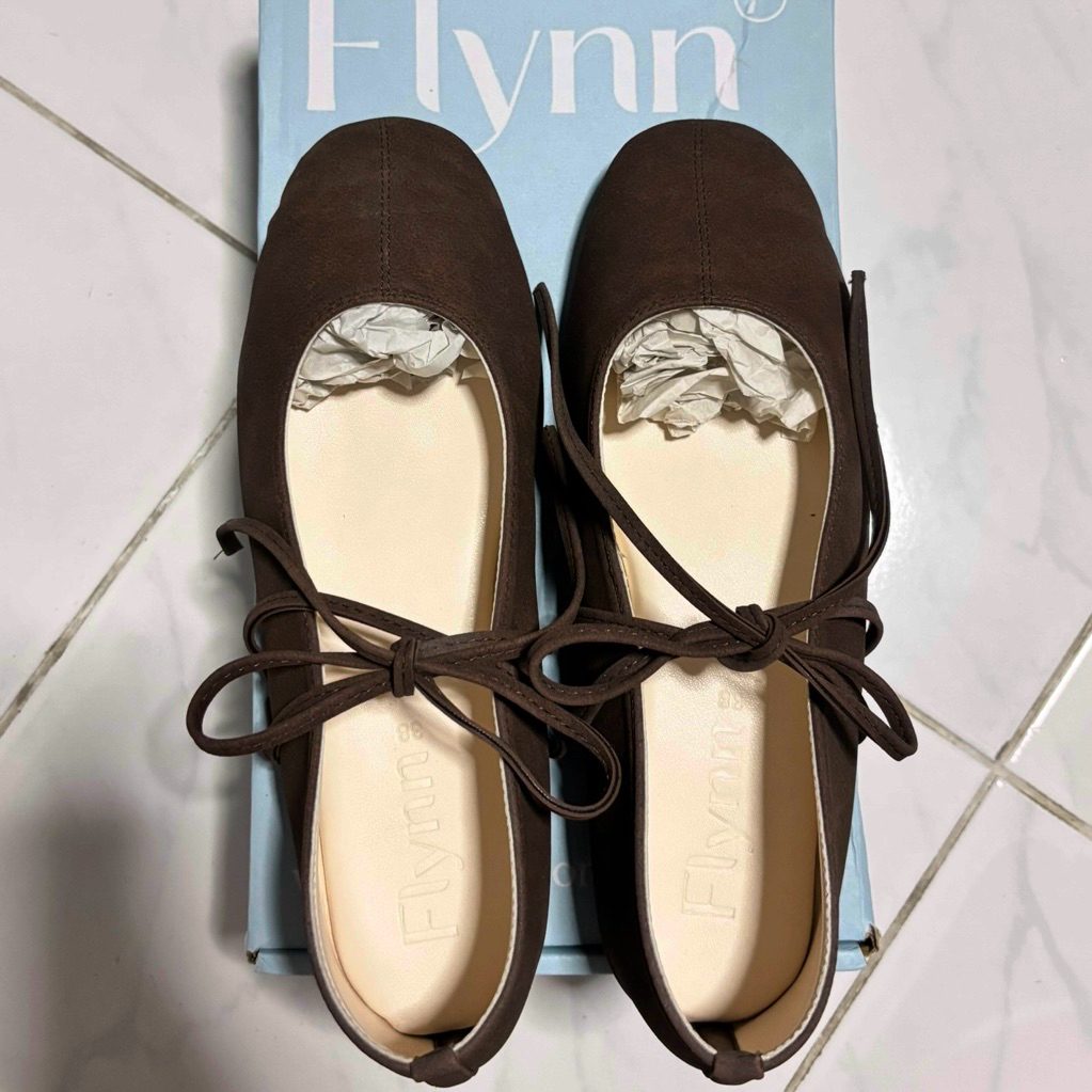 (used) 〰️ ส่งต่อรองเท้า Flynn Ballet Flats Room Service Collection Vol.3 🤎 Canale (suede brown) เบอร