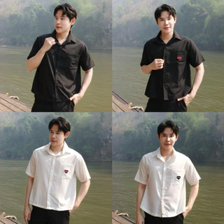 S22: เสื้อเชิ้ตแขนสั้น ปักหัวใจ ทรงครอป Boxy สีพื้น ใส่ได้ทั้งผู้ชายและผู้หญิง