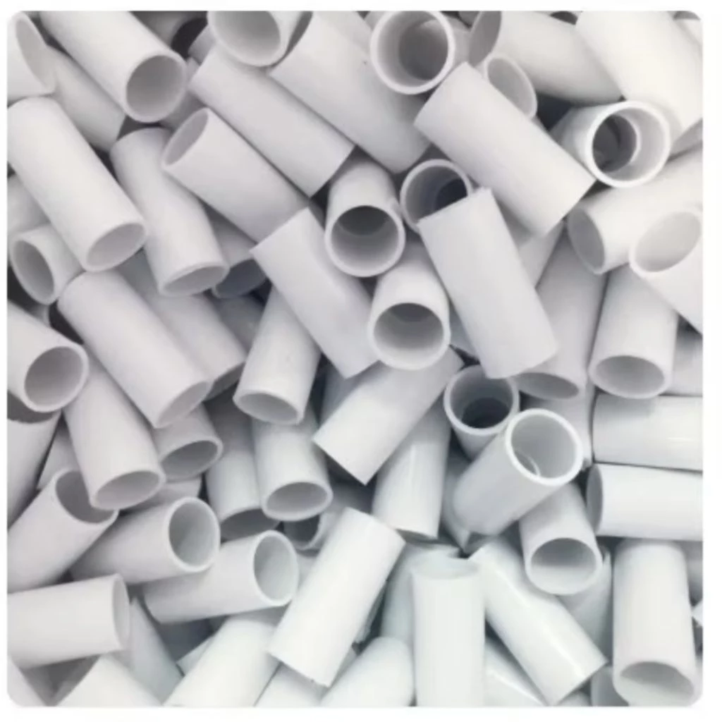 ข้อต่อท่อ PVC แบบ “ต่อตรง” (Socket/Coupling) สีขาว ใช้สำหรับเชื่อมท่อ PVC สองท่อนให้ต่อกันตรง ๆ