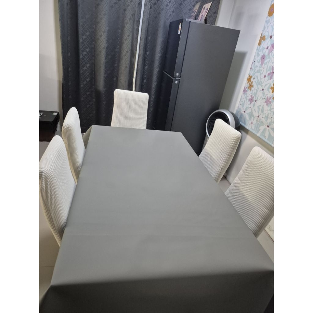 #ผ้าปูโต๊ะอาหาร ผิวเปลือกลิ้นจี่ สีเทาอ่อน ขนาด 70cm x 100cm กันน้ำ กันร้อนได้ ทำความสะอาดง่าย ผ้าสวย หนานุ่ม มีน้ำหนัก