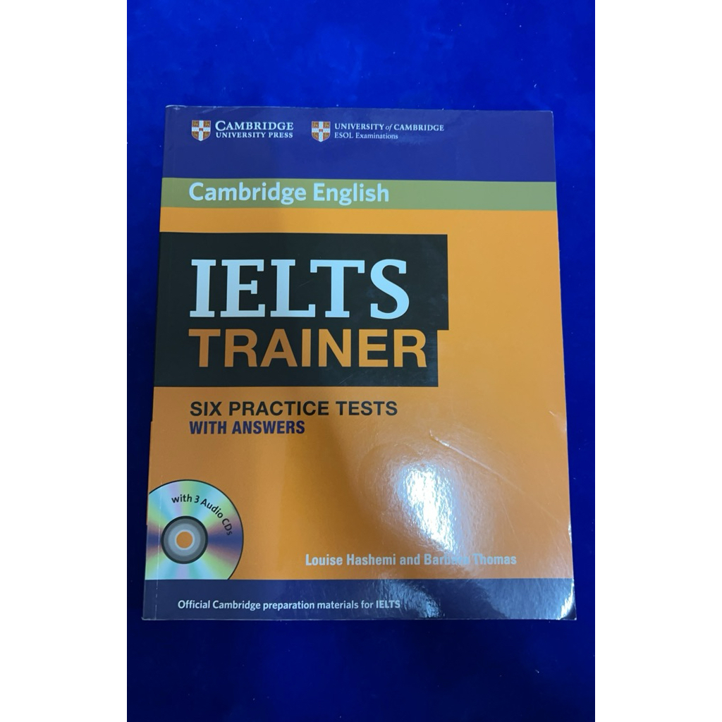 ielts trainer มีขีดเขียน ไฮไลท์ 10% มี cd