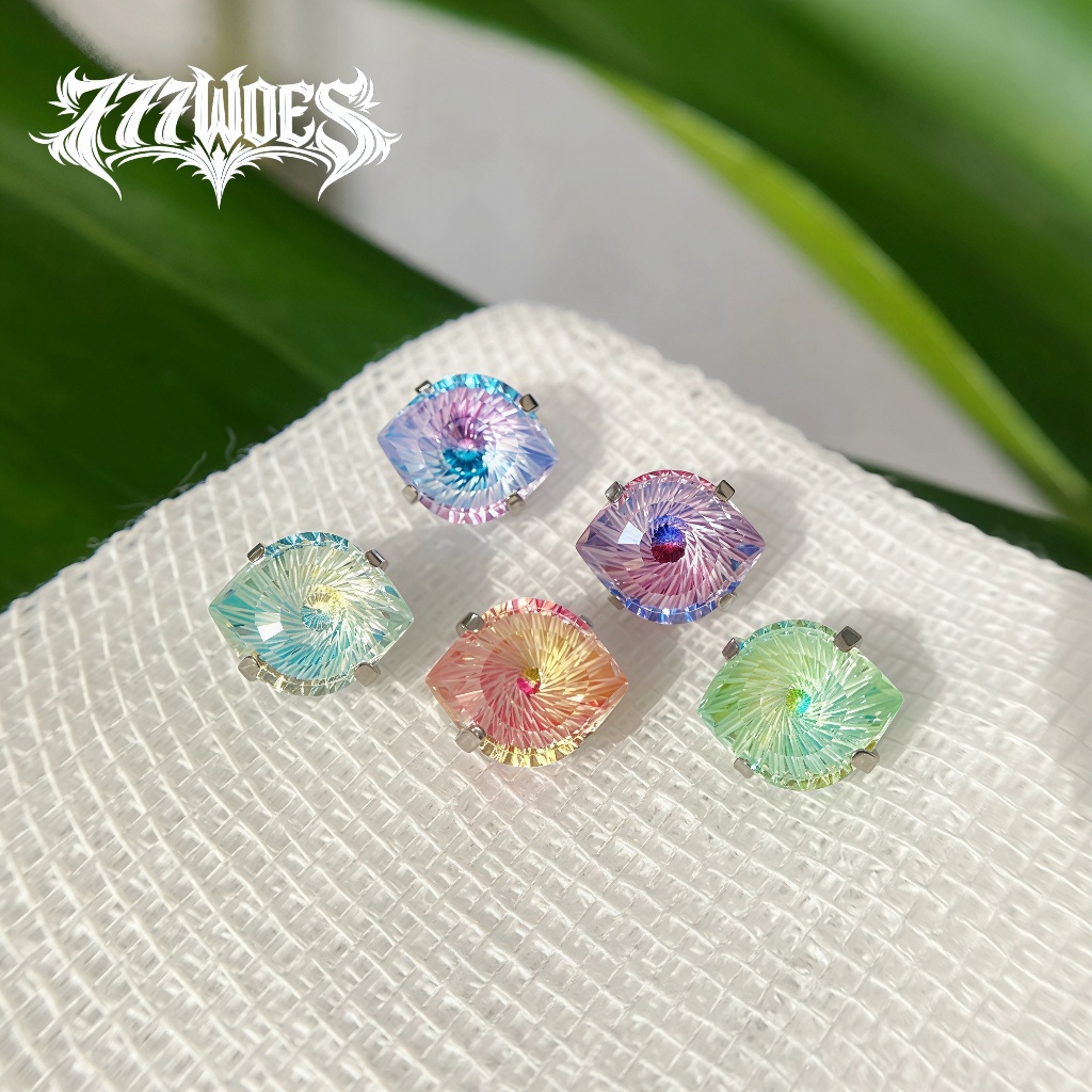 G23เกรดแพทย์ไทเทเนียมฐานแบนต่างหูจิวหูกระดูกอ่อนเพชรCZดวงตาแห่งฮอรัสแวววาววิบวับใส่นอนได้ไม่แพ้