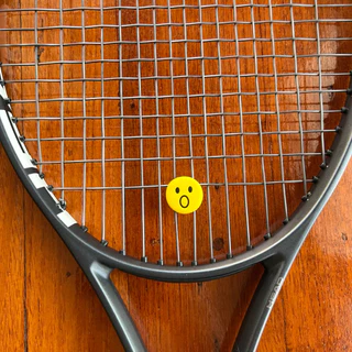 (พร้อมส่ง) ยิ้ม หยินหยาง บอลเทนนิส กันสะเทือน Tennis Dampener