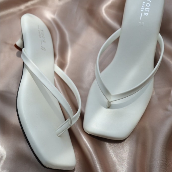 YOURSHOES Z17 (เท้าอวบ เท้ายาว +1ไซส์*) / รองเท้าส้นสูง 1นิ้ว รองเท้าหูหนีบ รองเท้าหนังนิ่ม รูปที่ 5