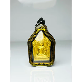กรอบพระสำเร็จ ขุนแผนรุ่นแรก หลวงปู่หลุน ขนาดพระ 2.5x4.0 cm.ให้วัดขนาดพระก่อนสั่งซื้อ แบบใส่เองได้ที่บ้านมีสินค้าพร้อมส่ง
