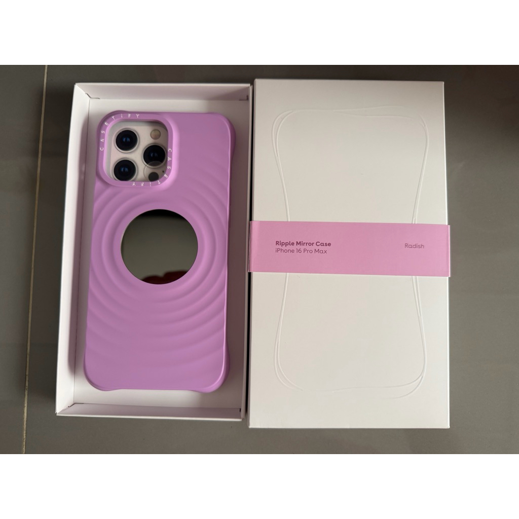 CASETiFY 16 pm. (ของแท้) (มือสอง)