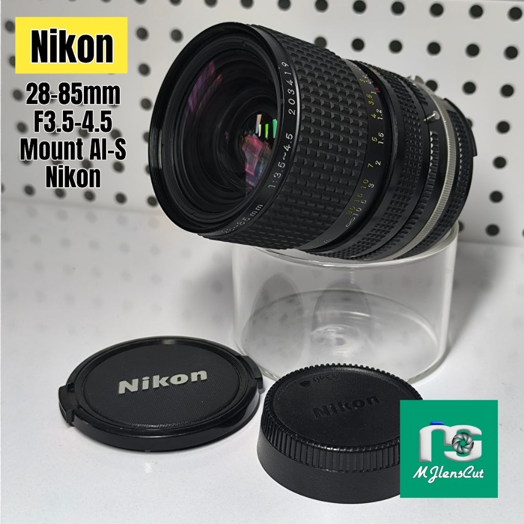 Nikon Zoom-NIKKOR 28-85mm f/3.5-4.5 Mount AI-S Nikon
