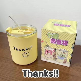 แก้วน้ำลายการ์ตูน 350 ml. มีฝาปิดกันฝุ่น กันหก พร้อมหลอดแก้ว แบบมีกล่องใส่ มอบเป็นของชำร่วย ของขวัญได้ ส่งจากไทย!!!