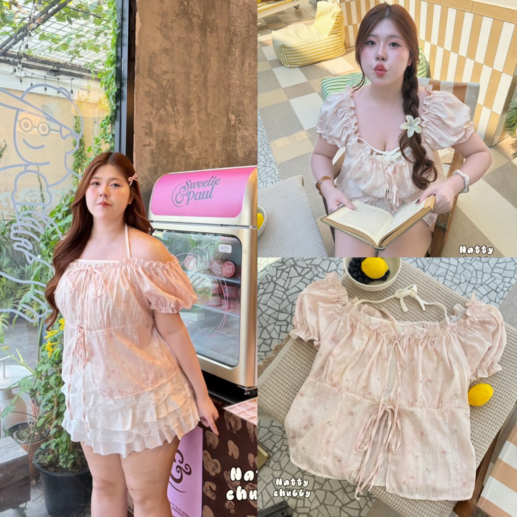 (NT) เสื้อแขนตุ๊กตาผูกหน้า แต่งดีเทลเย็บเกาะอกผูกคอด้านใน2ชั้น ผ้าสีชมพูลายดอกกุหลาบน่ารักมาก มีฉลุเล็กๆ ไซส์ใหญ่