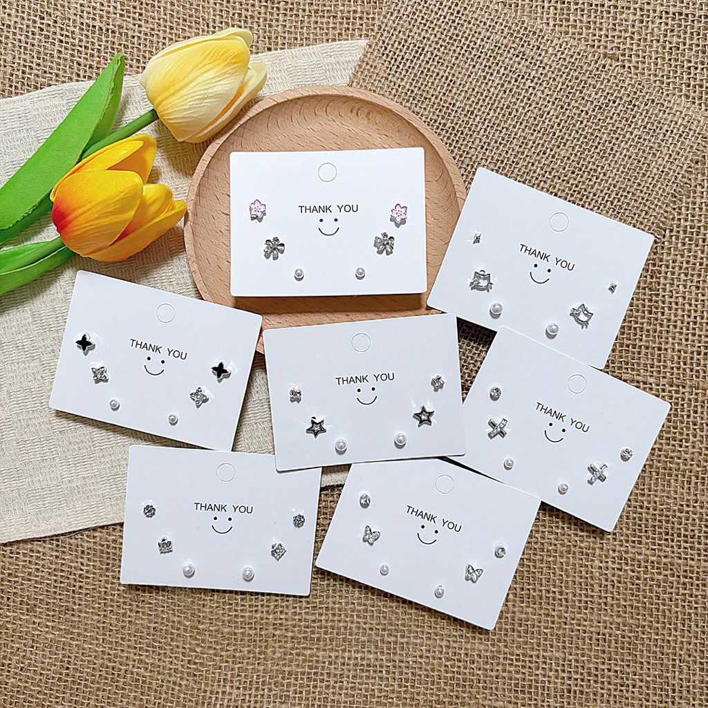 [SS1] ต่างหูเซต3คู่(6ชิ้น) ต่างหูมินิมอลแบบติดหูพร้อมทั้งแป้นแบบยางทุกคู่ ราคาต่อ1เซต(6ชิ้นตามภาพ)