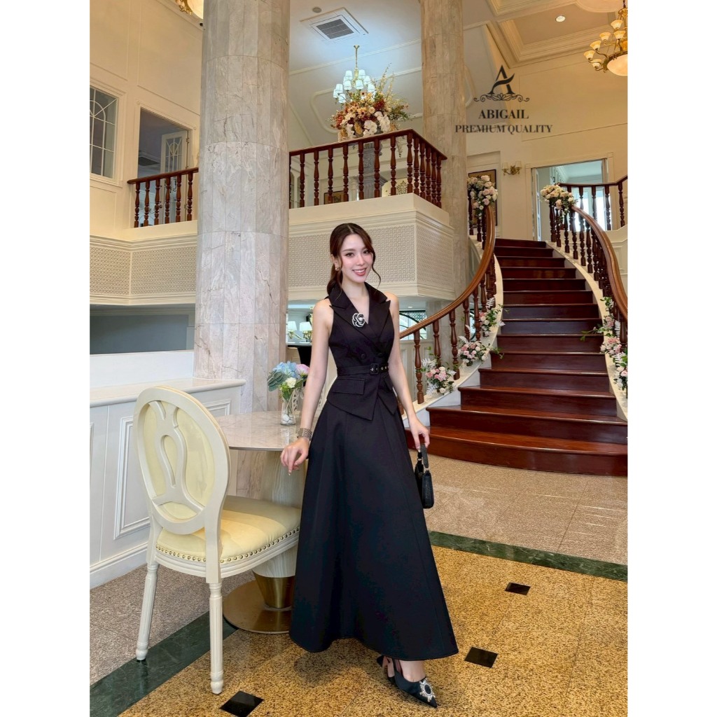 ABIGAIL เซต3ชิ้น เสื้อแขนกุดทรงเบลเซอร์