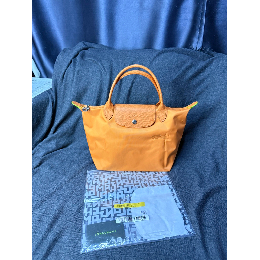 มือสอง ใช้น้อย กระเป๋า Longchamp S short สี orange ของแท้💯