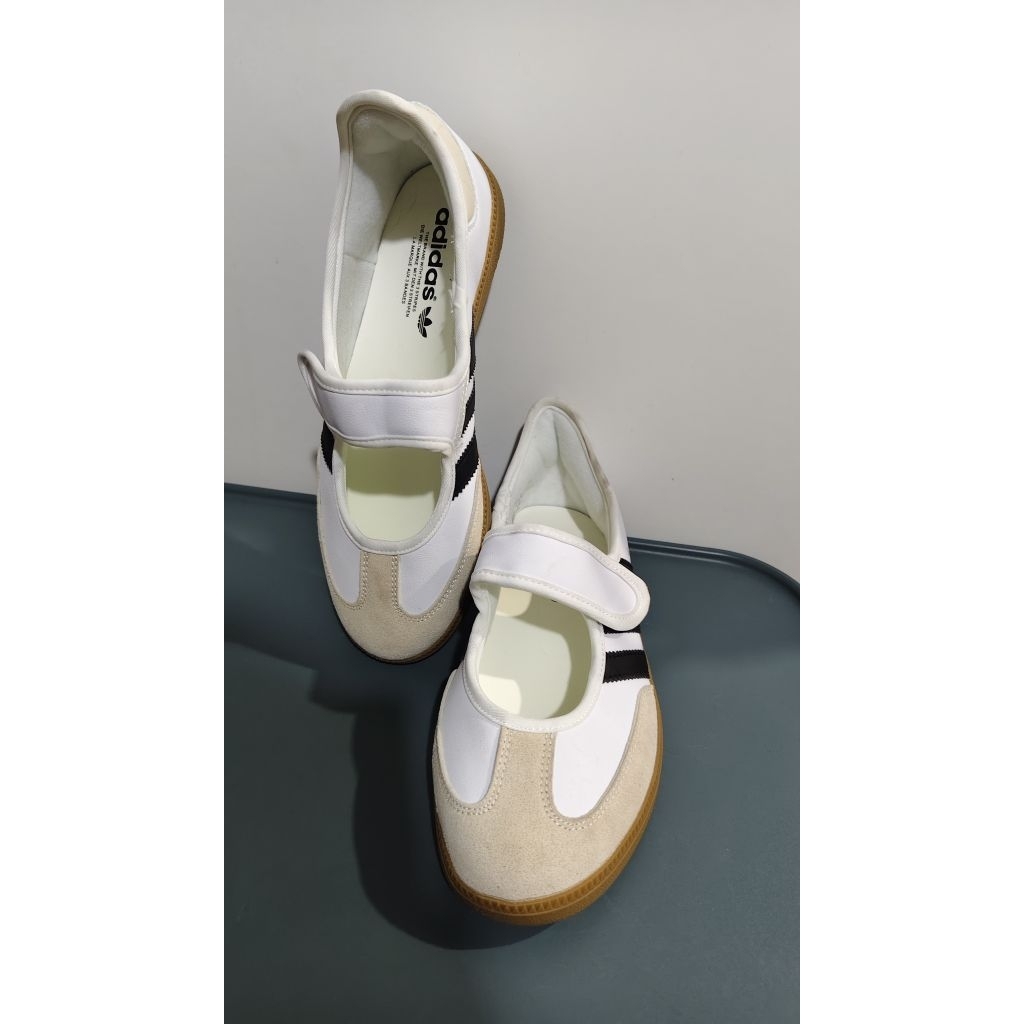 พร้อมส่ง รองเท้าadidas Samba Jane