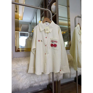 (อก 50“) เสื้อเชิ้ตแขนยาว ปักเชอร์รี่ 🍒แต่งกระเป๋าหน้า >>เนื้อผ้าบับเบิ้ลฟู